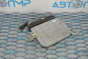 Blocul ECU al calculatorului motorului Lexus CT200h 11-17