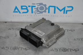 Blocul ECU al calculatorului motorului Lincoln MKC 15-