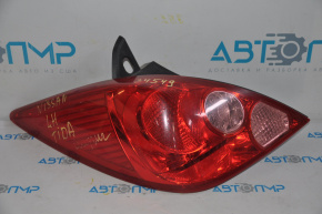 Lampa stânga Nissan Versa 1.8 07-12