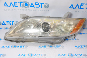 Far stânga față Toyota Camry v40 07-09, gol, halogen, reflector ruginit, necesită polizare.