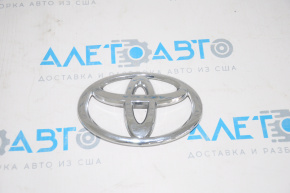 Эмблема TOYOTA крышки багажника Toyota Camry v55 15-17 usa