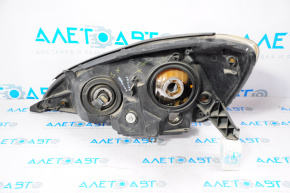 Фара передняя правая Toyota Sienna 04-06 галоген, под полировку, без крышки