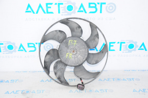 Ventilatorul de răcire dreapta pentru VW Passat b7 12-15 SUA, de dimensiuni mici.