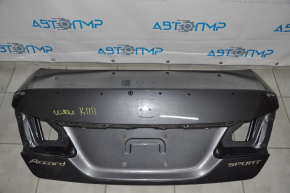 Capac portbagaj Honda Accord 13-15 pre-restilizare pentru spoiler.