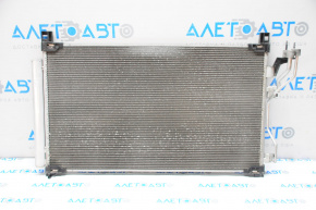 Radiatorul condensatorului de aer condiționat Hyundai Sonata 11-15