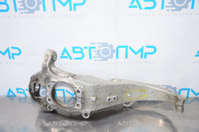 Цапфа передняя правая Infiniti G25 G35 G37 4d 06-12 AWD