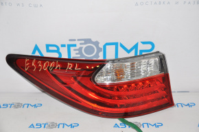 Lanterna exterioară aripă stângă Lexus ES300h ES350 13-15 pre-restilizare