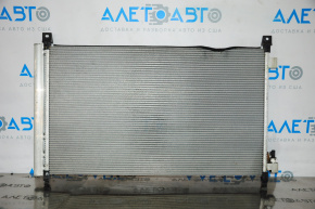 Radiatorul condensatorului de aer condiționat Nissan Rogue 14-20