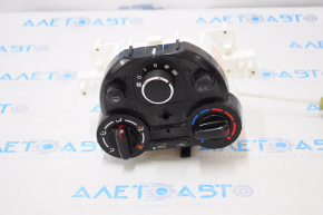 Controlul climatizării Nissan Versa Note 15-19