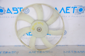 Paletele ventilatorului de răcire stânga Toyota Avalon 13-18 2.5 hibrid.