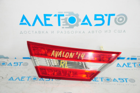 Lampa interioară pentru capacul portbagajului stânga Toyota Avalon 13-15