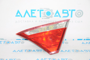 Lampa interioară pentru capacul portbagajului dreapta Toyota Camry v55 15-17 SUA