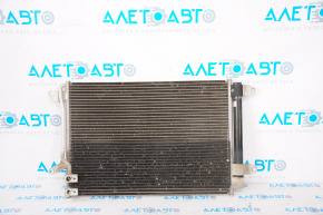 Radiatorul condensatorului de aer condiționat VW Jetta 11-18 SUA 2.5, 2.0