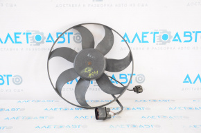 Ventilatorul de răcire stânga pentru VW Jetta 11-18 USA este mare.