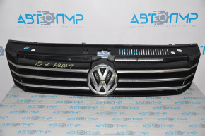 Решетка радиатора grill со значком VW Passat b7 12-15 USA