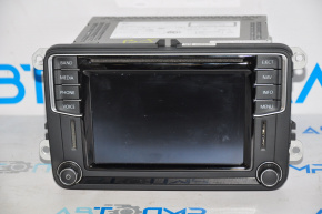 Monitor, display, navigație VW Passat b8 16-19 SUA pe 8 butoane CarPlay