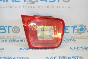 Lampa interioară pentru capacul portbagajului stânga Chevrolet Malibu 13-15 LED.