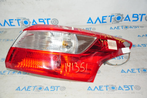 Lampa exterioară aripă dreapta Ford Focus mk3 11-14 pre-restilizare 4 uși