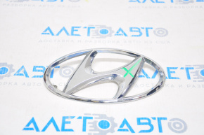 Emblema capacului portbagajului Hyundai pentru Hyundai Elantra AD 17-20