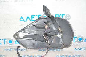 Lampa exterioară aripă dreapta Nissan Rogue 14-16 cu cioburi