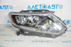 Far dreapta față Nissan Rogue 14-16, gol, cu halogen, carcasă deteriorată.