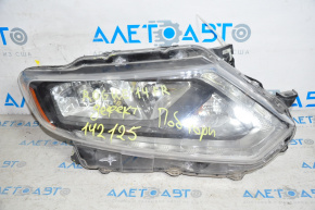 Far dreapta față Nissan Rogue 14-16, gol, cu halogen, carcasă deteriorată.