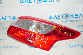 Lampa exterioară aripă dreaptă Ford Focus mk3 11-14 pre-restilizare 4d