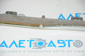 Moldura bara spate Chrysler 200 11-14 crom, zgârieturi