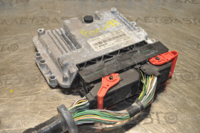 Modulul ECU al motorului Ford Focus mk3 11-18 2.0