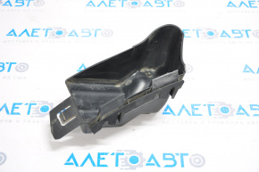 Suportul pentru bara spate dreapta Ford Focus mk3 11-14 pre-restilizare 4 uși.