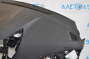 Торпедо передняя панель без AIRBAG Hyundai Veloster 12-17 царапины
