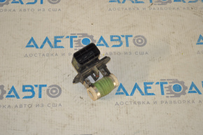 Calculatorul de control al ventilatoarelor Kia Forte 4d 14-18