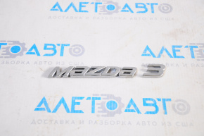 Emblema cu inscripția MAZDA3 pentru capacul portbagajului Mazda 3 14-18 BM.