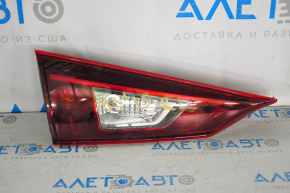 Lampa interioară pentru portbagaj stânga Mazda 3 14-18 BM halogen