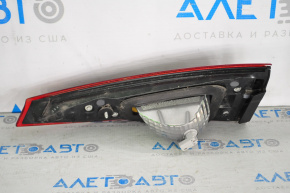 Lampa interioară pentru portbagaj stânga Mazda 3 14-18 BM halogen