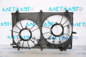 Difuzorul carcasei radiatorului gol Mitsubishi Outlander 14-21 2.4, 3.0