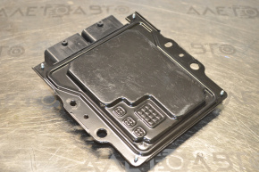 Modulul ECU al motorului Nissan Leaf 13-15 cu o ușoară îndoitură