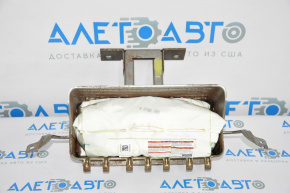 Airbag-ul pasagerului din bordul Nissan Pathfinder 13-20.