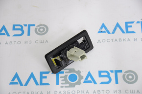 Подсветка номера двери багажника правая Nissan Pathfinder 13-20