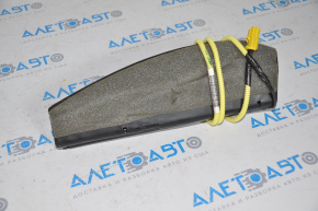 Airbagul pentru scaunul drept al Subaru Outback 10-14