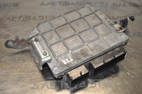 Blocul ECU al calculatorului motorului Toyota Prius 30 10-15