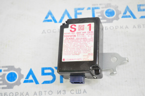 RECEPTOR DE CONTROL AL UȘII INTELIGENTE Toyota Prius 30 10-12