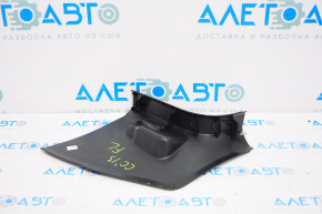 Capacul stâlpului frontal stânga jos VW CC 08-17 negru.