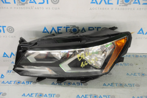 Far stânga față VW Passat b8 16-19 USA halogen