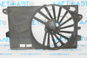 Difuzorul carcasei radiatorului gol Fiat 500 12-19