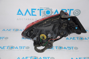 Lampa exterioară aripă dreapta Chrysler 200 15-17