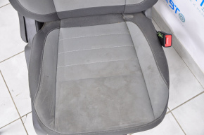 Scaun pasager Ford Escape MK3 13-19 fără airbag, manual, material textil gri.