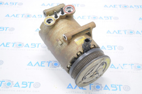 Compresorul de aer condiționat Ford Focus mk3 11-14 2.0 pre-restilizare tip 1.