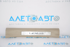 Capacul pragului cu iluminare din spate dreapta pentru Lexus RX300 RX330 RX350 RX400h 04-09 este uzat și decolorat.