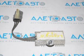 Regulatorul de lumină de zi Subaru Legacy 15-19